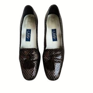 Selby Brown Croc Embossed Tassel Pumps 8.5 2A Narrow Vintage Spain